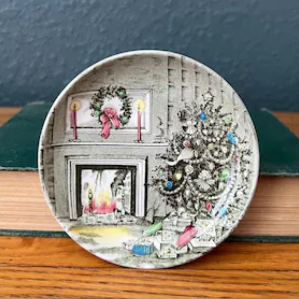 Johnson Brothers Festive Holiday - 
Merry Christmas Dish Small - butter Pat